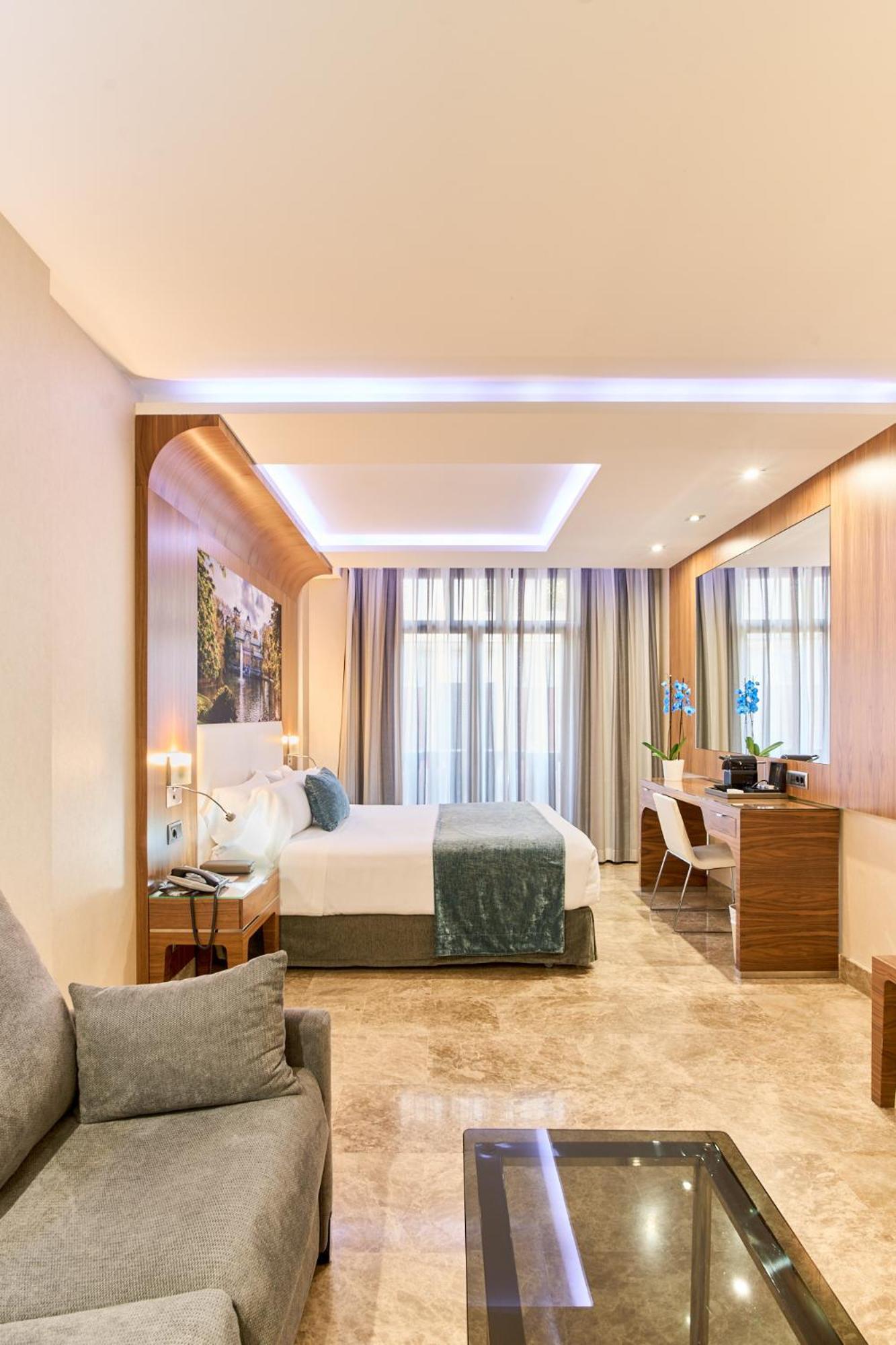 Vp Jardin De Recoletos Hotel Madrid Kültér fotó