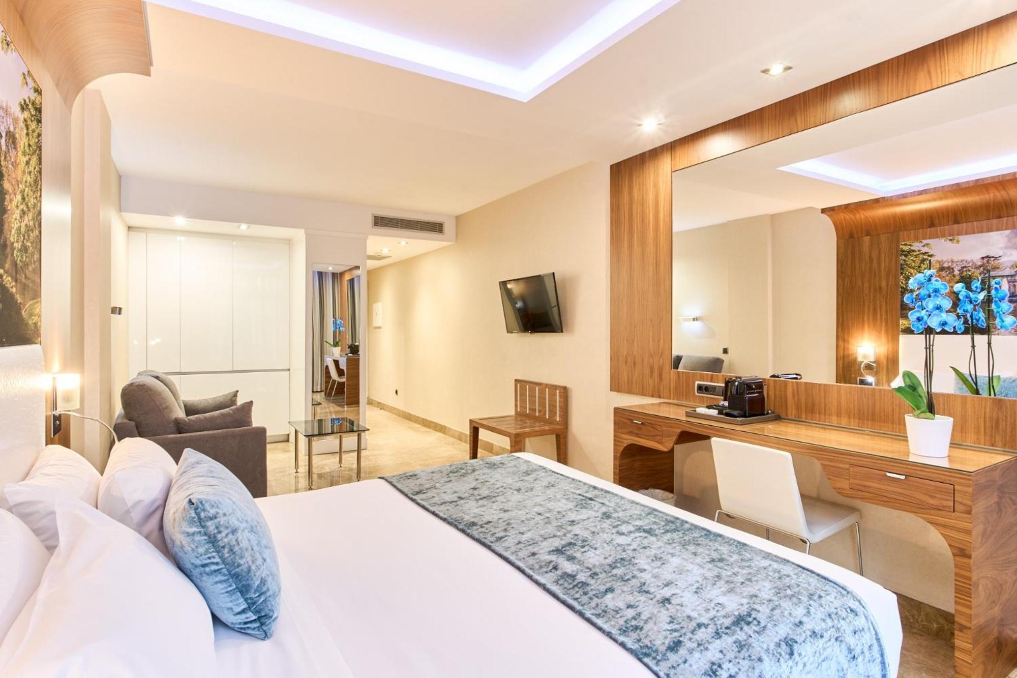 Vp Jardin De Recoletos Hotel Madrid Kültér fotó