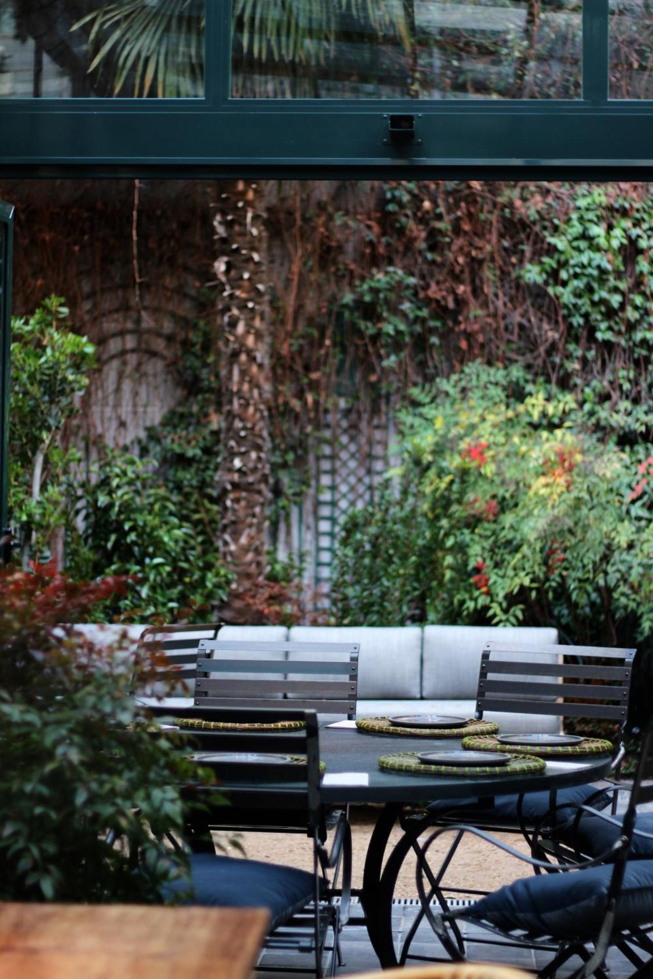 Vp Jardin De Recoletos Hotel Madrid Kültér fotó